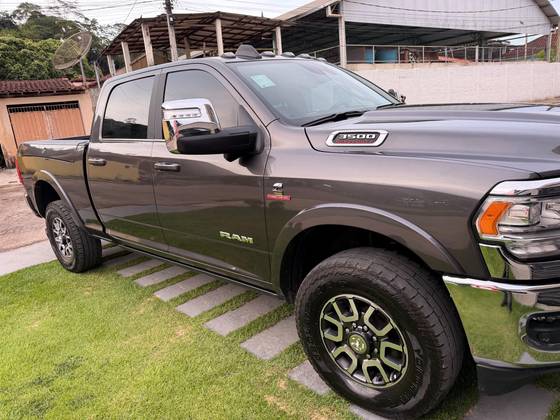 RAM 3500 6.7 I6 TURBO DIESEL LIMITED LONGHORN CD 4X4  AUTOMÁTICO